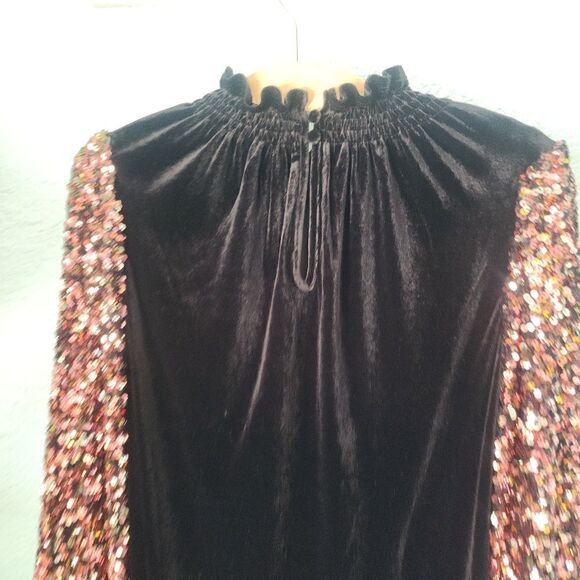 Sugarlips NWOT Michelle velvet and sequined pop sleeves mock neck blouse - Picture 14 of 16